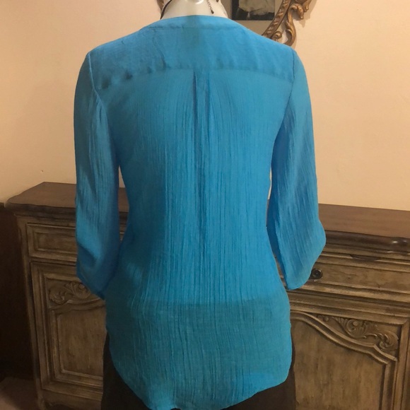 I.N. STUDIO Vibrant Dressy Top - Picture 2 of 3